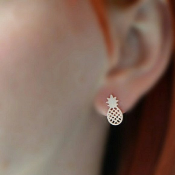Rose Gold Pineapple Earrings - Picture 3 of 4